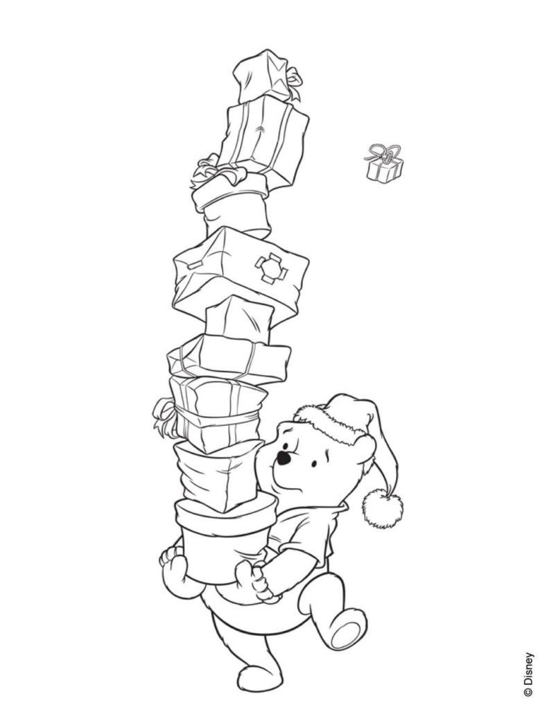 Winnie the Pooh tiene prisa por poner regalos debajo del árbol de Navidad