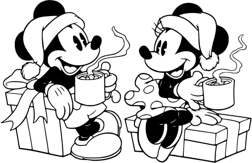 Mickey Mouse y Minnie beben chocolate