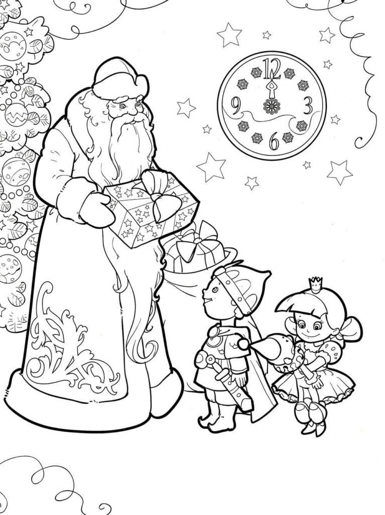Santa Claus da regalos a los niños.